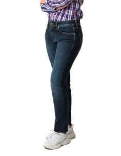 Adversia vaquero silvina