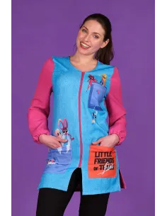 Bata maestra con estampado personajes Lacla