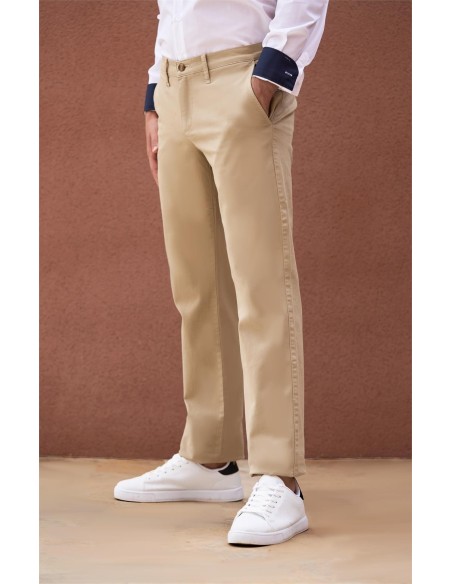 Pantalón chino de vestir de Adversia Pantalón chino de vestir de Adversia