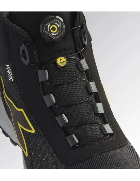 Bota de Seguridad Diadora Glove MDS MTX Q Mid con BOA S3S