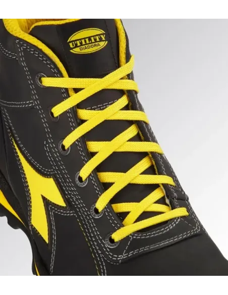 Bota de Seguridad Diadora Glove Mid S3S - Nobuk Vacuno Impermeable