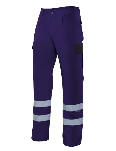 Pantalon con cintas reflectantes